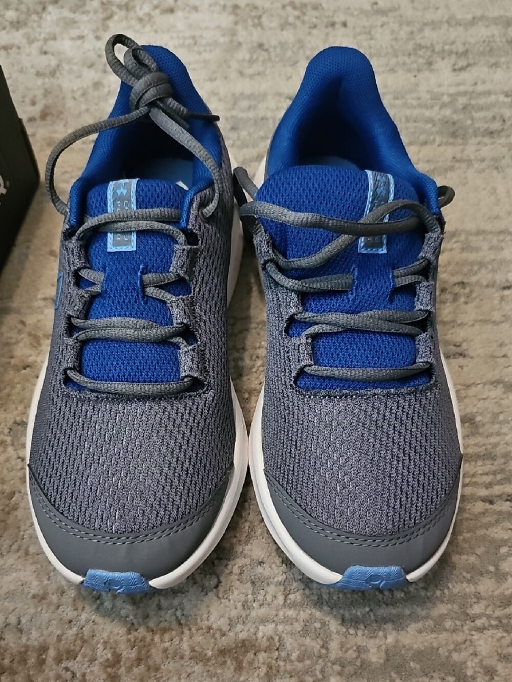 NEW Under Armour Charged Pursuit 3 Boys' Shoes Size 5.5 Youth